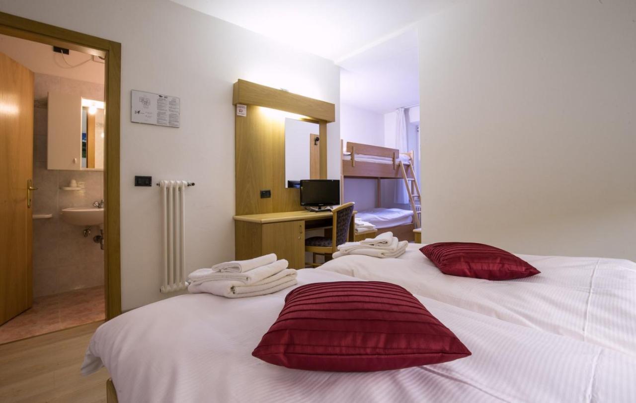 Alpencolor Hotel Tonale باسو ديل تونالي المظهر الخارجي الصورة